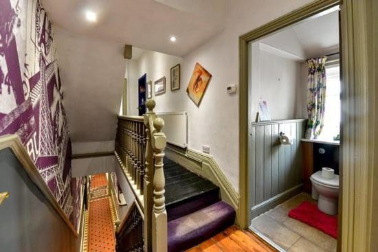 Quirky 4 Bedroom Apartment With Terrace Cardiff Exteriör bild